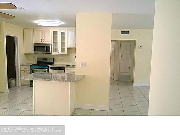4th image of 9180 Caribbean Blvd