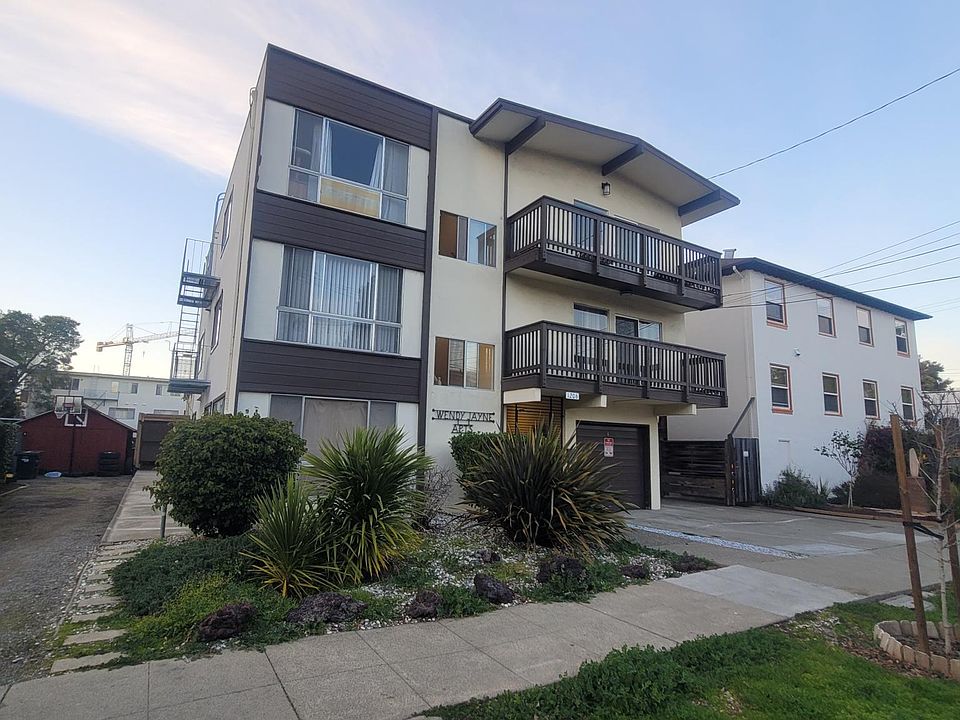 1st image of 1206 Bayswater Ave APT 3