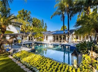 10042 Rangeview Dr, Santa Ana, CA 92705