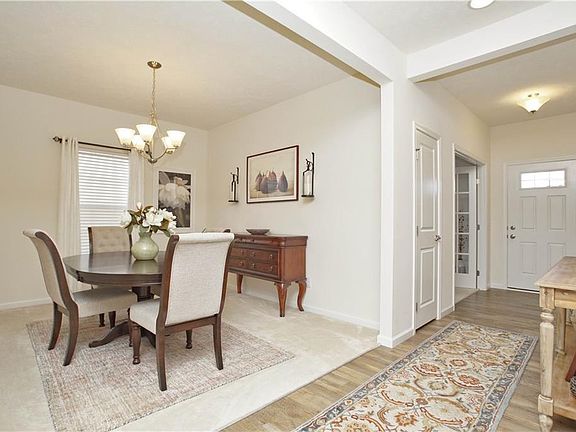 2nd image of 3138 Woodland Trl