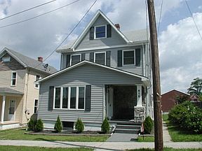 2nd image of 415 Ashcroft Ave
