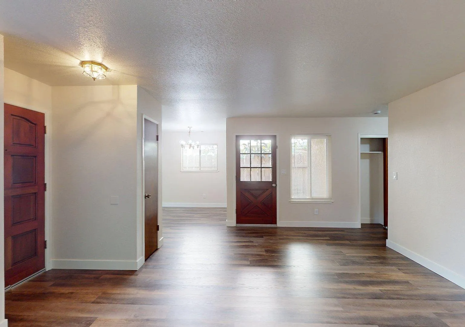 2 bed, 1006 sqft, $1,795 — Photo 4