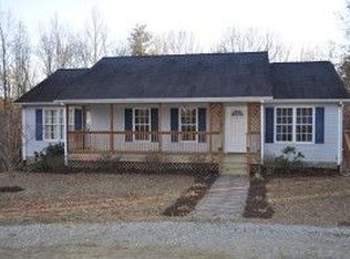 175 Bobby Dr, Wirtz, VA 24184