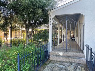 112 University Ave APT 2, Los Gatos, CA 95030