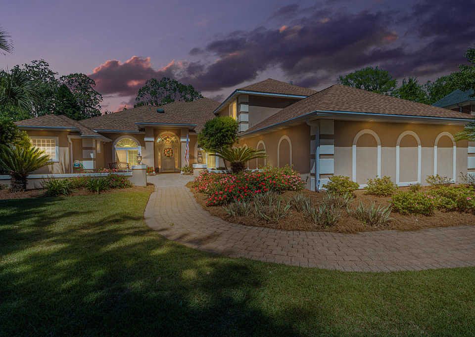 1st image of 1544 Glenlake Cir