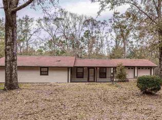 2401 Handy Rd, Cantonment, FL 32533