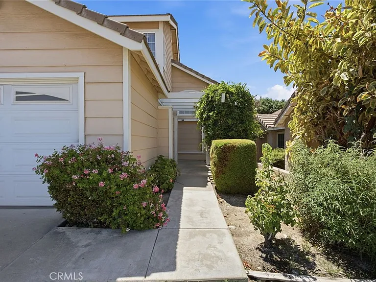 11432 Cardiff Ln — Photo 4