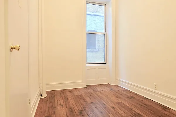 Rented by KYLM, LLC | media 21