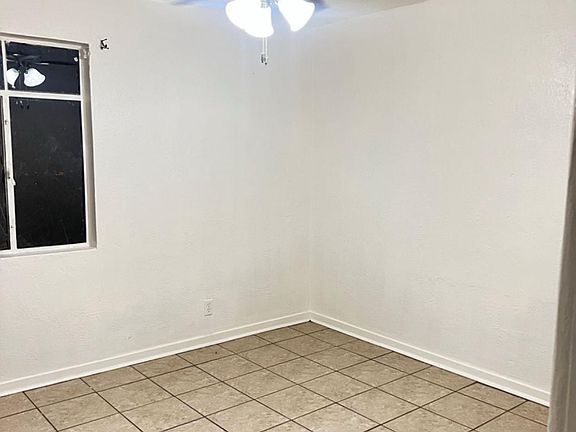 5th image of 517 Bataan Cir