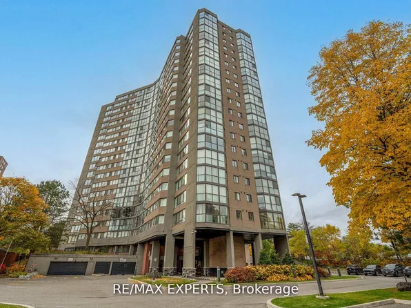 40 Richview Rd #1103, Toronto, ON M9A 5C1
