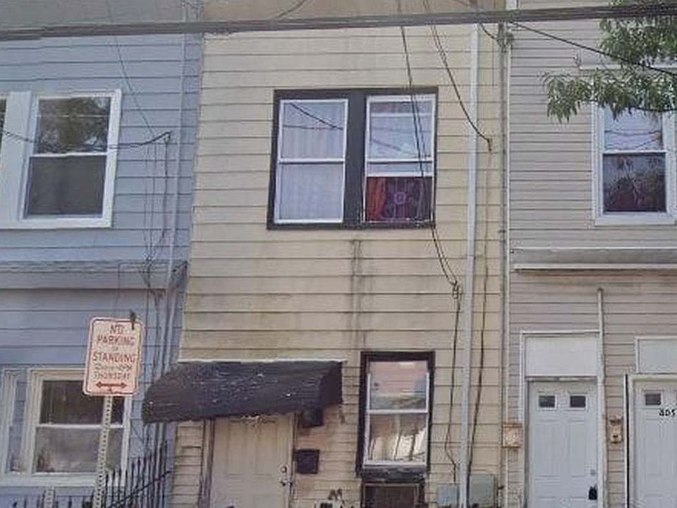 1st image of 807 Summer Ave Floor 2