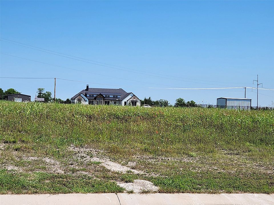 1st image of 4704 Sasha Way