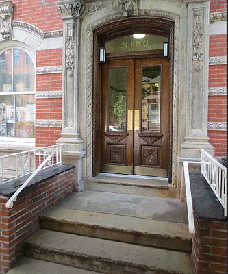 Rented by Waverly Realty Associates | media 2