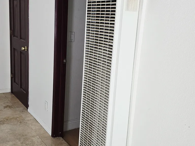 2230 E Ocean Blvd #4 — Photo 6