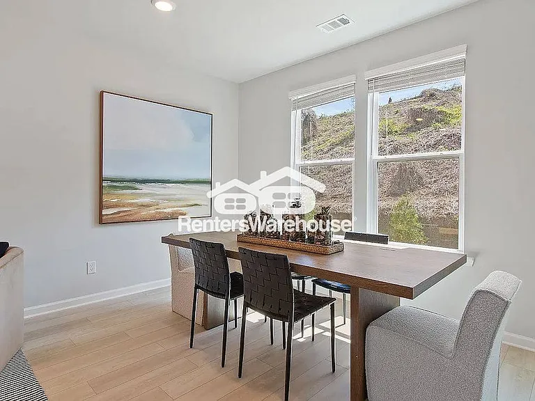 3203 Bateman Dr — Photo 17