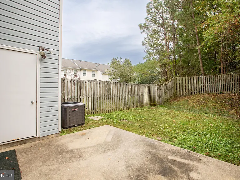 47751 Devin Cir — Photo 3