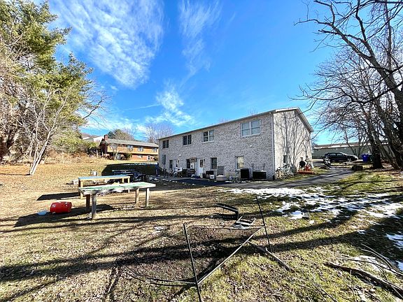 5th image of 709 Lee St APT 2