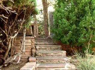 2950 S Lafayette Dr, Englewood, CO 80113