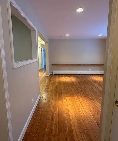 527 W Eastman St #1C — Photo 6