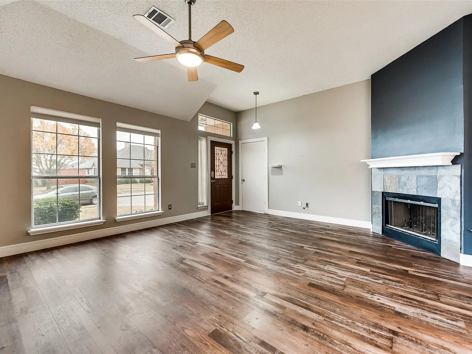3 bed, 1493 sqft, $2,100 — Photo 3