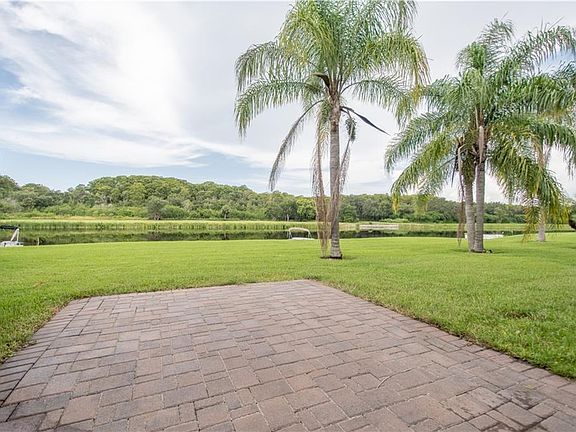 4th image of 1646 Lago Vista Blvd