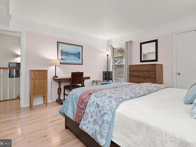 4 Dudley Ct #2 — Photo 28