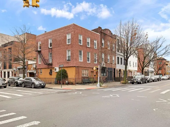 105 Roebling Street, Brooklyn, NY 11211