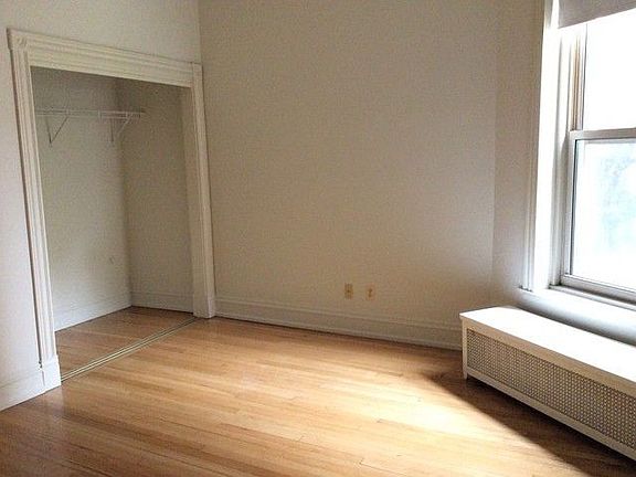 5th image of 5625 S Dorchester Ave #3