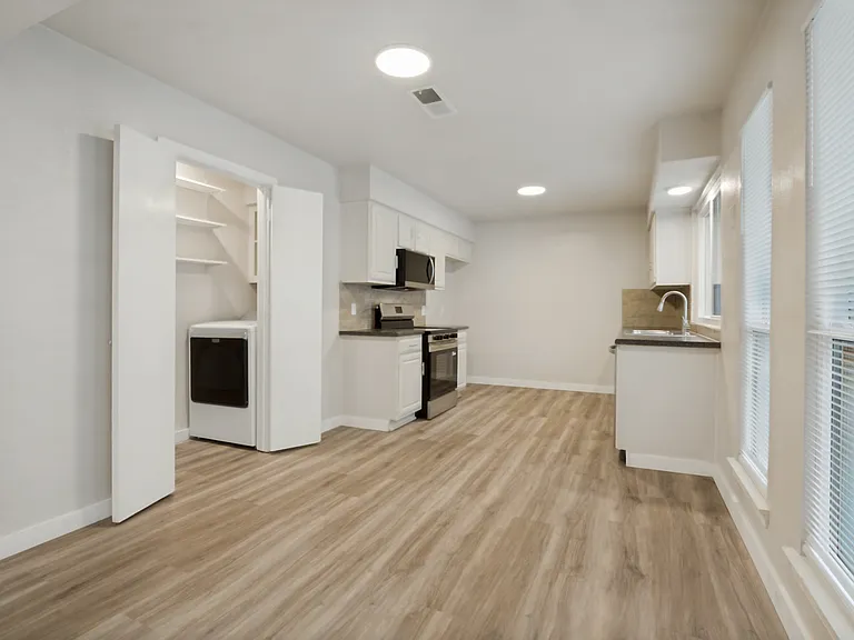 2208 Placid Dr — Photo 9