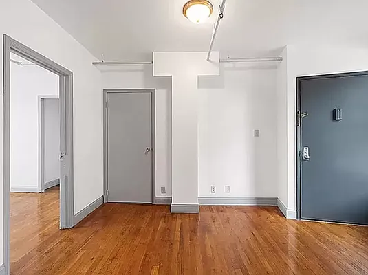 Rented by REAL New York | media 22