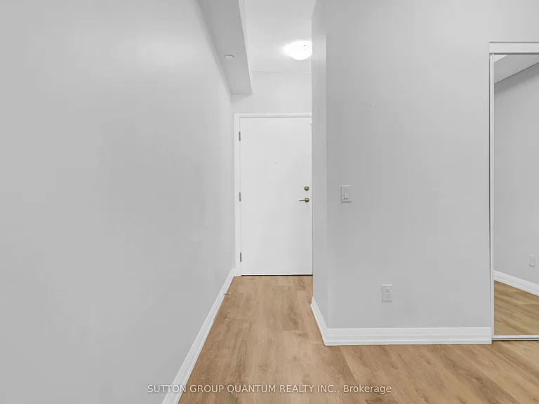 7895 Jane St #1712 — Photo 7