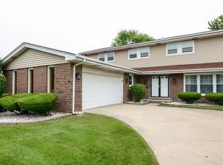 1007 S Na Wa Ta Ave, Mount Prospect, IL