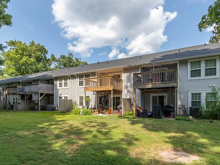 4831 Station House Ln — Photo 47