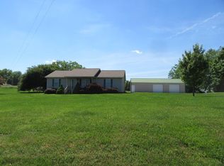 403 Keysburg Rd, Adams, TN 37010