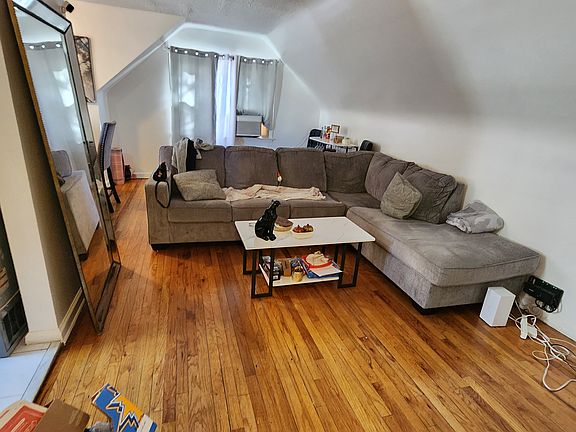 4th image of 17510 110th Ave