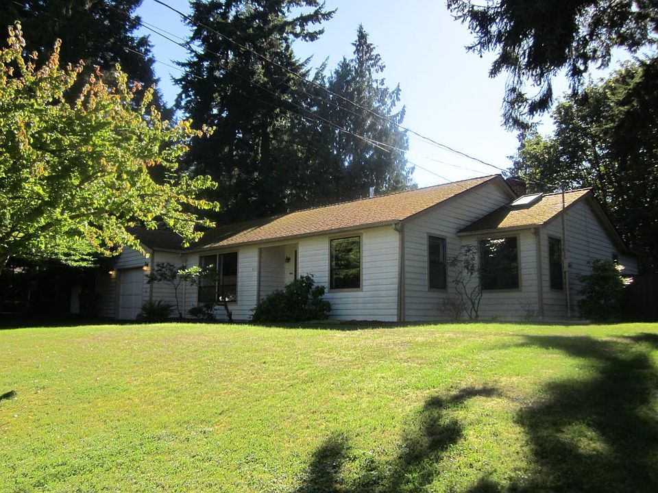 2nd image of 823 NW 118th St