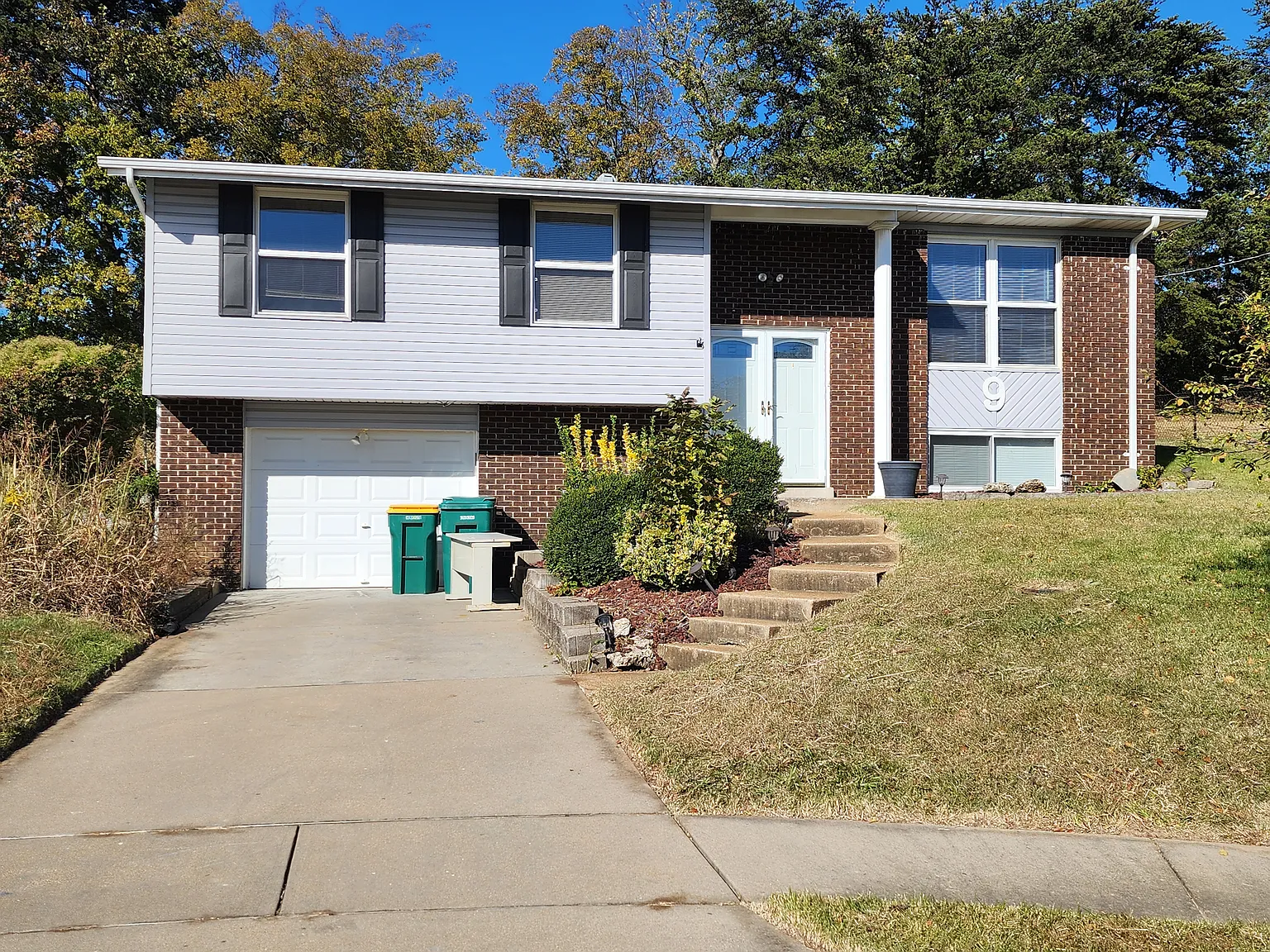 9 Brookwood Dr photo 1