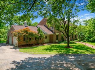 212 Field Club Rd, Pittsburgh, PA 15238