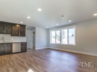 3811 F St, Vancouver, WA 98663