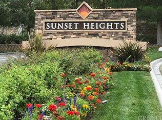 17254 Summit Hills Dr, Santa Clarita, CA 91387