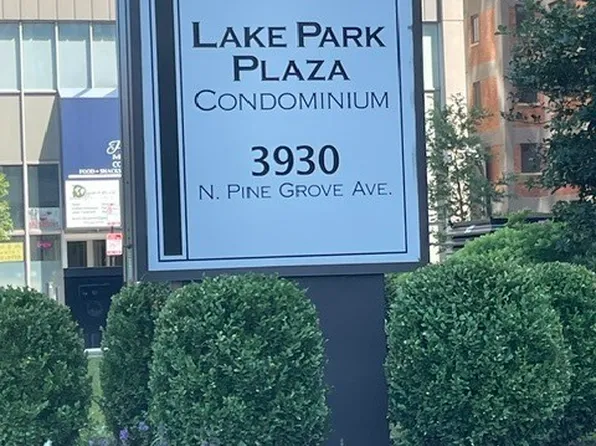 3930 N Pine Grove Ave APT 707, Chicago, IL 60613