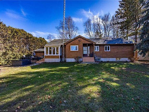 3rd image of 917 Concession Rd #6