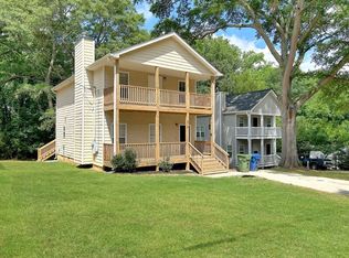 814 Woods Dr NW, Atlanta, GA 30318