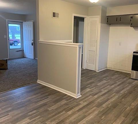5th image of 4305 S Stayton Ave