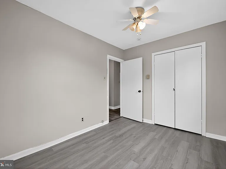 4225 Walsh Ave — Photo 17