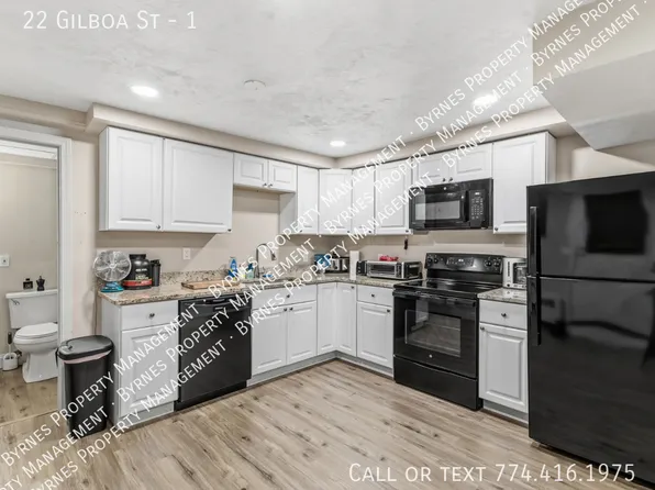 22 Gilboa St #1, Douglas, MA 01516