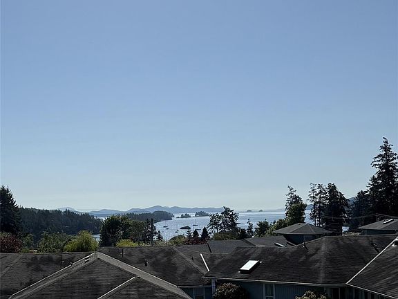 3rd image of 130 Corbett Rd #3