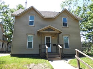 460 Colfax Ave, Benton Harbor, MI 49022