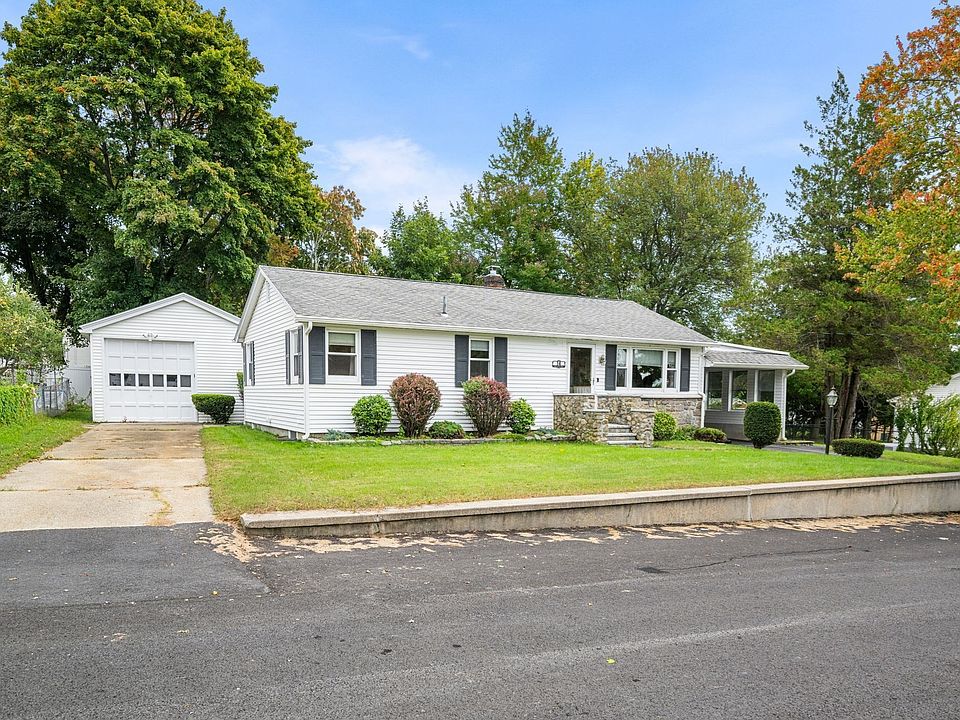 1st image of 14 Deluca Rd