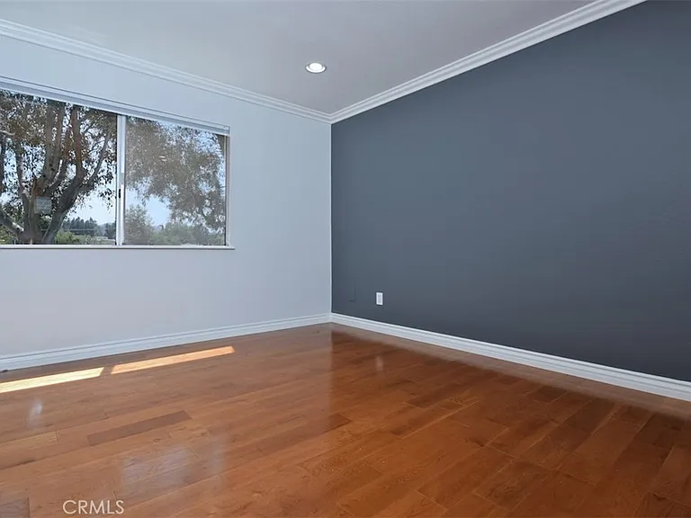 11856 Moorpark St #H — Photo 16